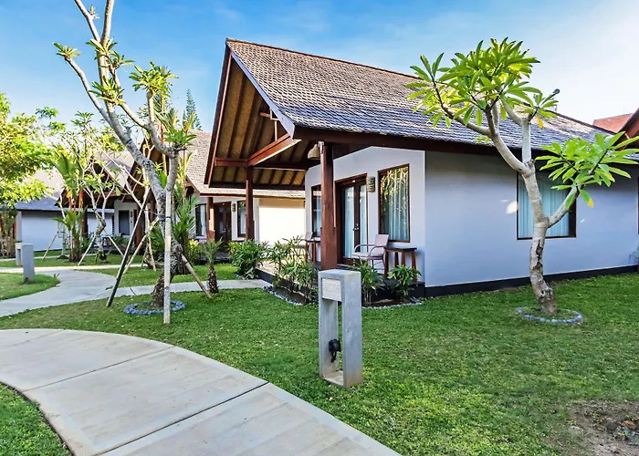 Kashantee Village 3*