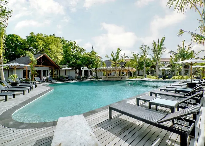 Kashantee Village 3*